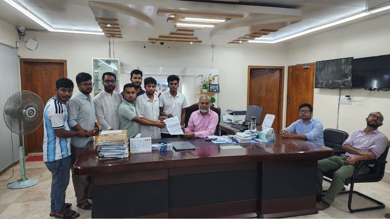নিরবচ্ছিন্ন বিদ্যুৎ ও হলগুলোতে জেনারেটর স্থাপনের দাবিতে ববি উপাচার্যকে ছাত্রদলের স্মারকলিপি
