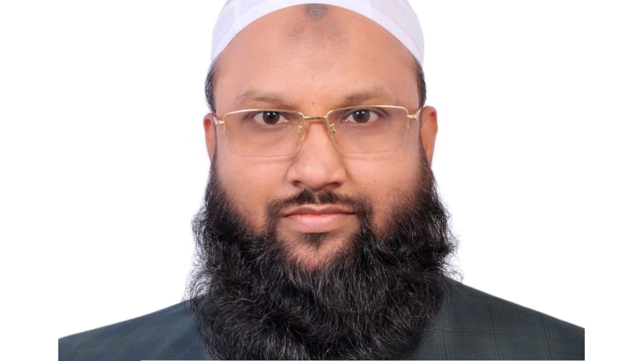 জনমানুষের আস্থা ও ইসলামী মূল্যবোধের প্রচারে নিবেদিত এক আলেম: মুফতি ইসমাইল হোসেন সিরাজী আল-মাদানী
