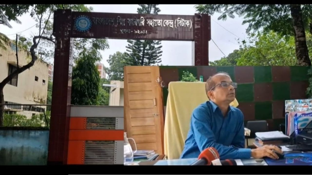সাংবাদিকদের সঙ্গে অসৌজন্যমূলক আচরণের অভিযোগে বিটাকের নির্বাহী প্রকৌশলীর বিরুদ্ধে ক্ষোভ, তদন্তের দাবি
