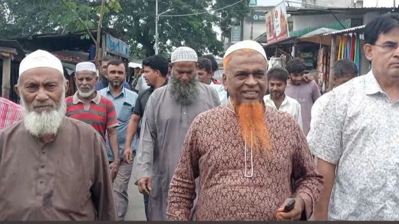 তিতাস উপজেলা জগতপুর ইউনিয়নের   চেয়ারম্যান প্রার্থী হাজ্বী মকবুল হোসেন এর গণসংযোগ