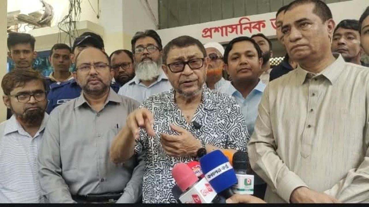 চট্টগ্রামের পটিয়া উপজেলা স্বাস্থ্য কমপ্লেক্সকে মডেল হাসপাতালে রূপ দেওয়ার পরিকল্পনা: স্বাস্থ্যমন্ত্রী