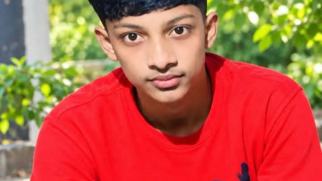 কুমিল্লা হোমনায়  দশম শ্রেনি শিক্ষার্থী সোহাগের সন্ধান চায় পরিবার