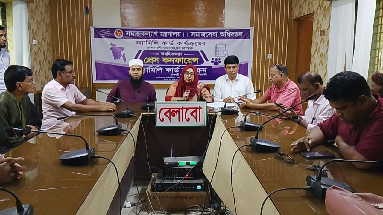 বেলাবোতে ফ্যামিলি কার্ড কার্যক্রম শুরু, স্বচ্ছতা নিশ্চিতে সাংবাদিকদের সহযোগিতা কামনা