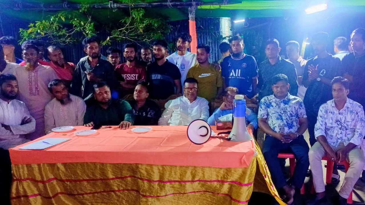 বোরহানউদ্দিনে পূজামণ্ডপ পরিদর্শন করলেন ৭নং টবগী ইউনিয়ন চেয়ারম্যান পদপ্রার্থী সোহরাভ হোসেন